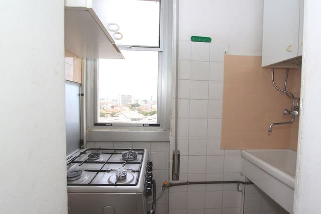 Classic Apartment (94/A)