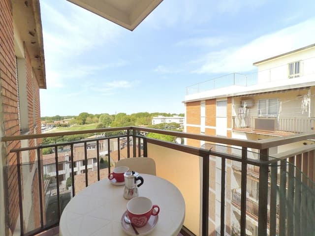 Classic Apartment, 2 Bedrooms (68/C)