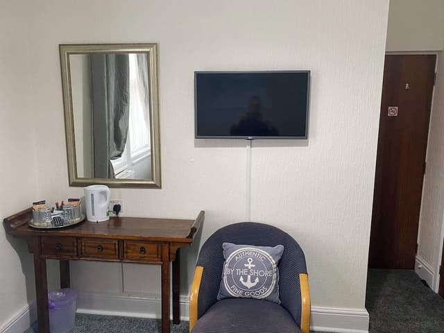 Twin Room, Ensuite