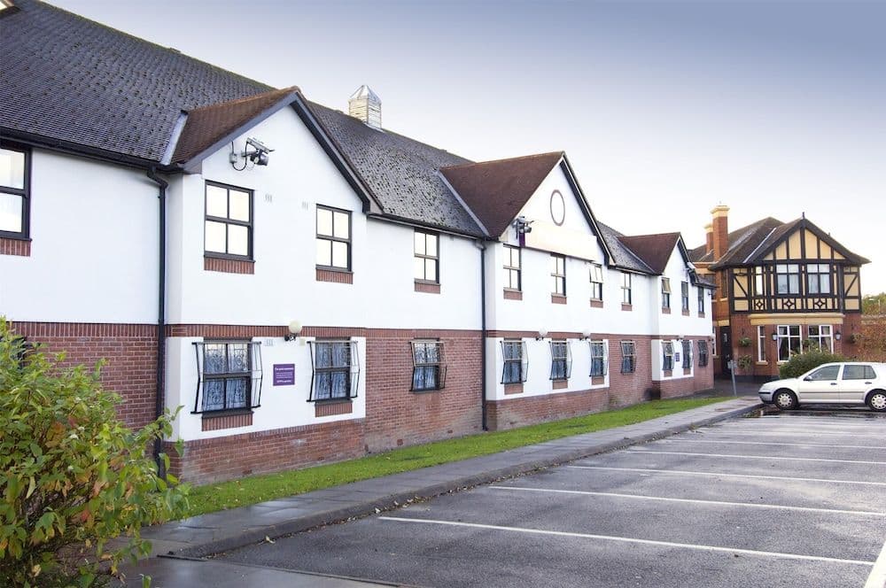 Premier Inn Manchester Airport (Heald Green) Premier Inn Manchester Airport (Heald Green)