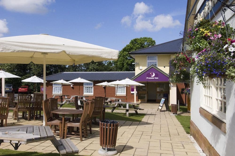 Premier Inn Shrewsbury North (Harmer Hill)