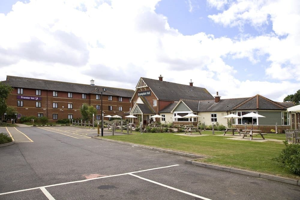 Premier Inn Huntingdon (A1/A14) Premier Inn Huntingdon (A1/A14)