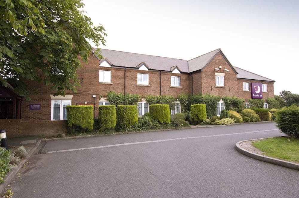 Premier Inn Lichfield North East (A38) Premier Inn Lichfield North East (A38)