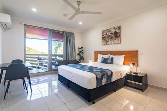 Premier Studio, 1 King Bed