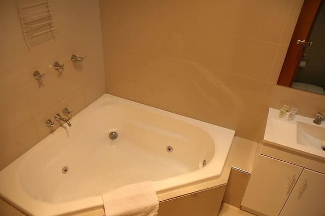 One Bedroom Apartment