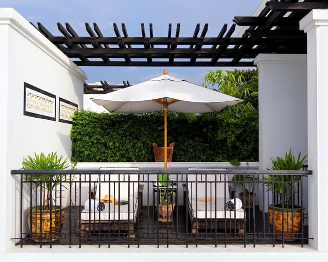 Riverside Pool Villa