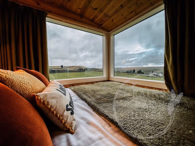 Deluxe Cabin