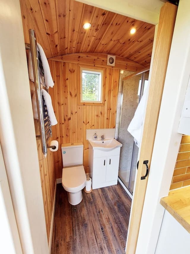 Deluxe Cabin