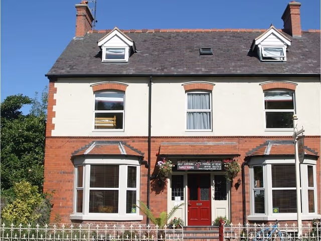 Exclusive House, Ensuite (Whole Hostel)
