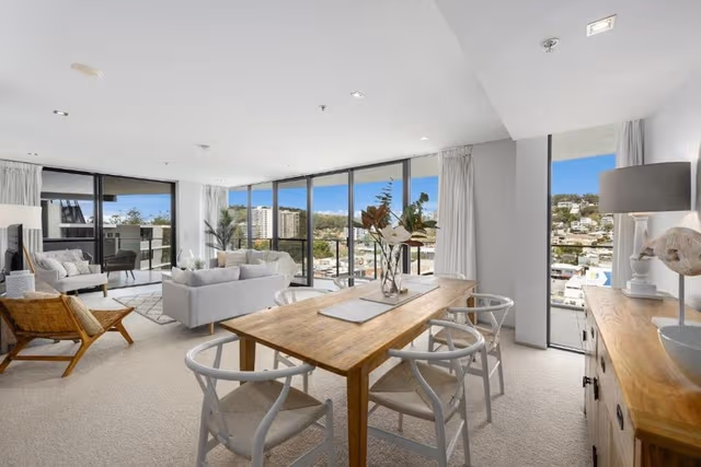 2 Bedroom Partial Ocean View (Pet Friendly on Request)