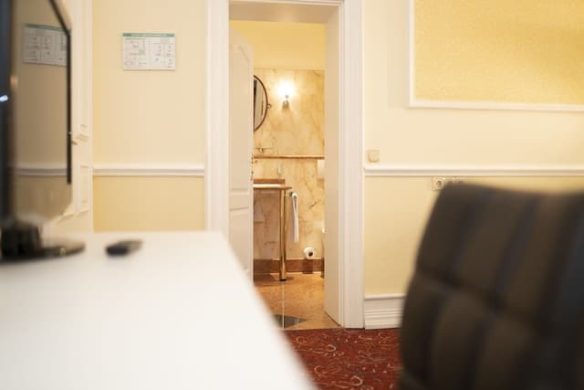 Superior Double Room, 1 Queen Bed with Sofa bed, Courtyard View, Courtyard Area