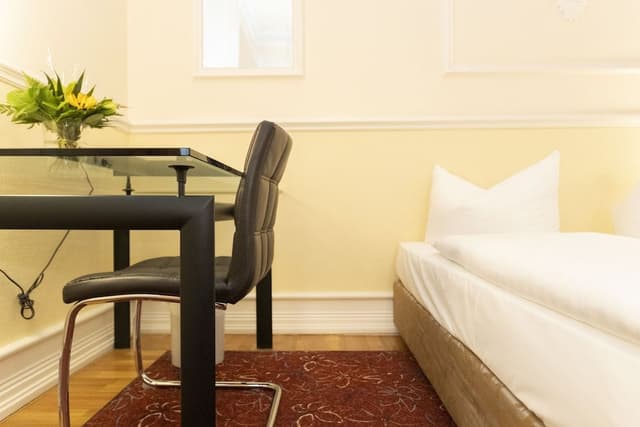 Superior Double Room, 1 Queen Bed with Sofa bed, Courtyard View, Courtyard Area