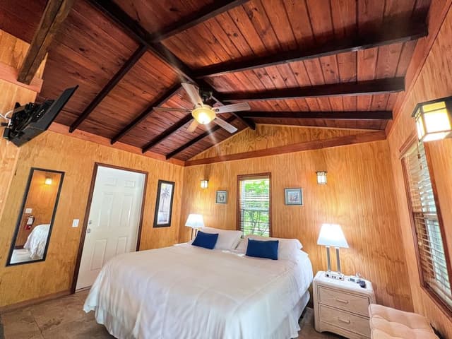 Cottage 3 Not Pet-Friendly