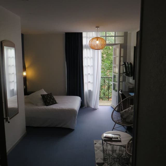 Double Room, Balcony