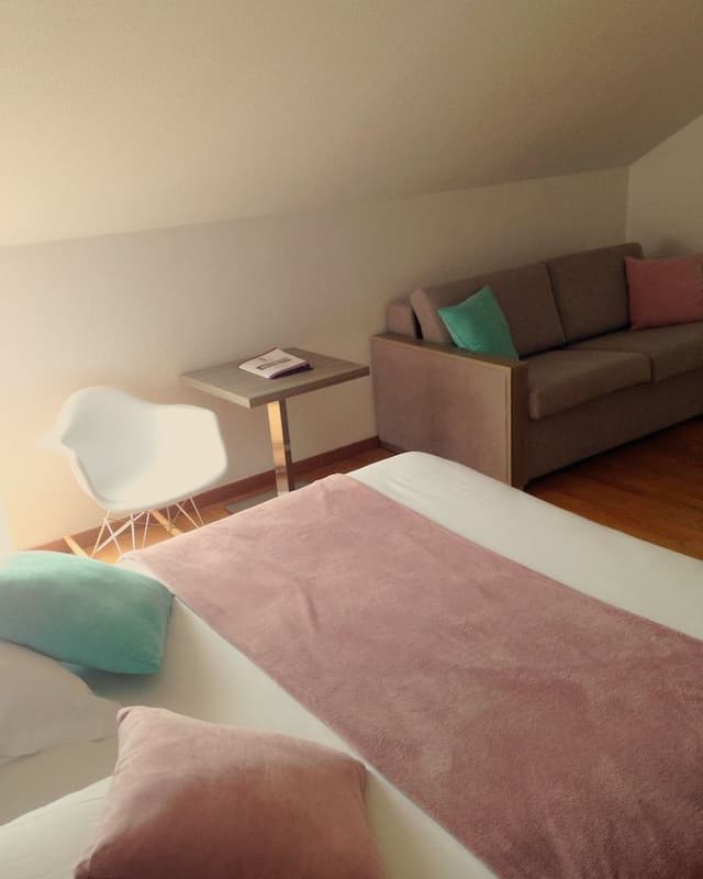 Family Room, Jetted Tub