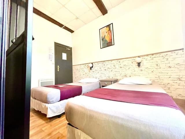 Basic Twin Room