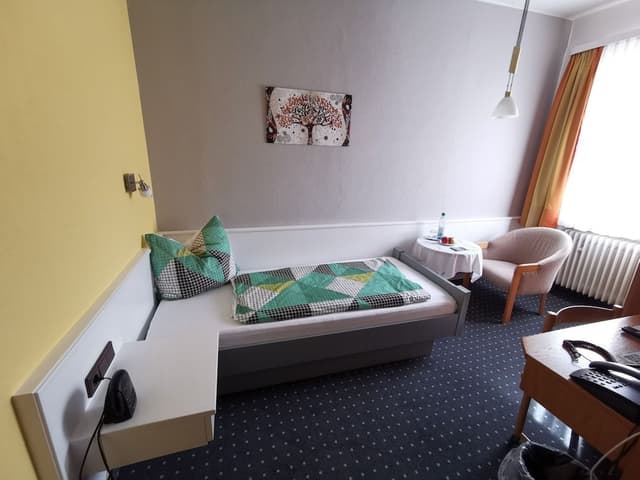 Classic Single Room