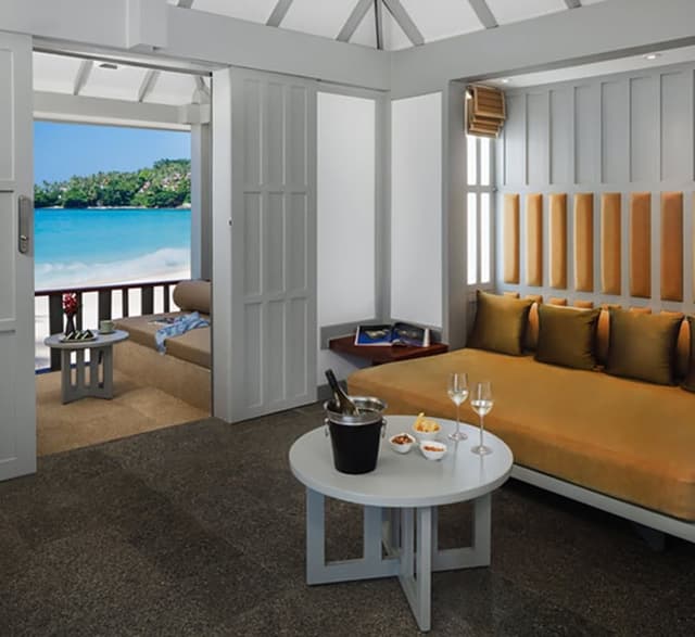 Beach Deluxe Suite
