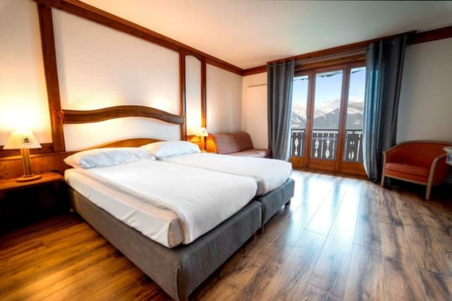 Standard Room, Non Smoking, Valley View