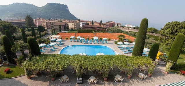 Superior Double or Twin Room, Balcony, Lake View