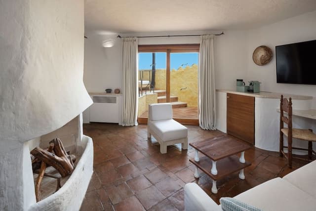 Suite, 1 King Bed, Terrace, Partial Sea View (Heritage, Original Wing)