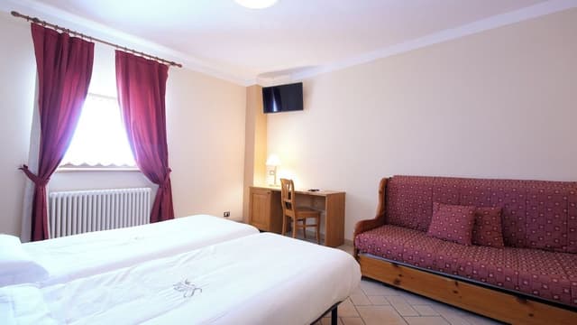 Superior Room, Mountain View