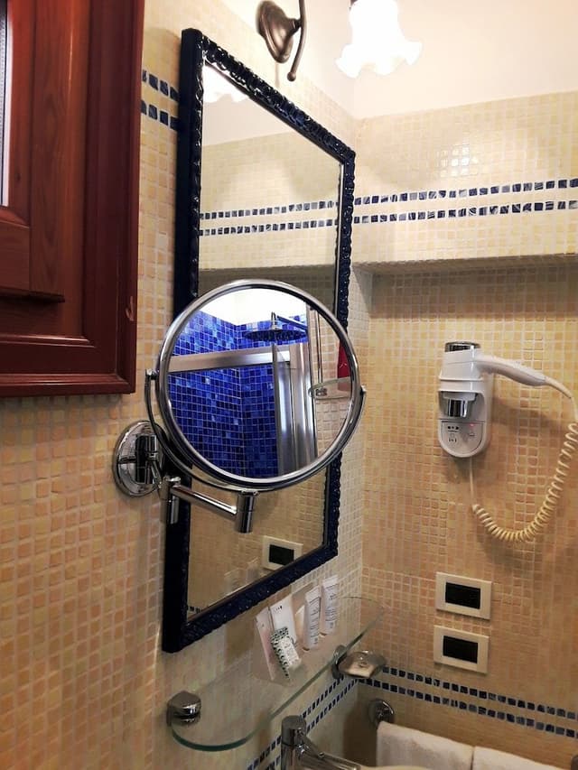 Basic Double Room