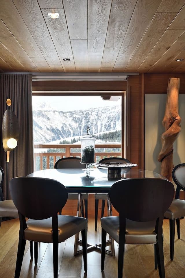 Independent Chalet