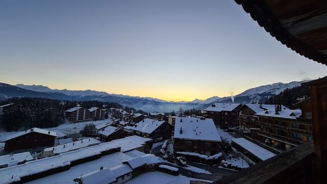 Junior Suite, Balcony, Mountain View (South)