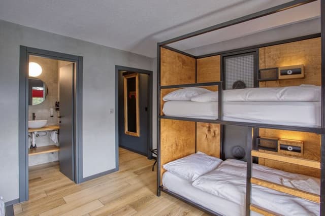 Deluxe Quadruple Room