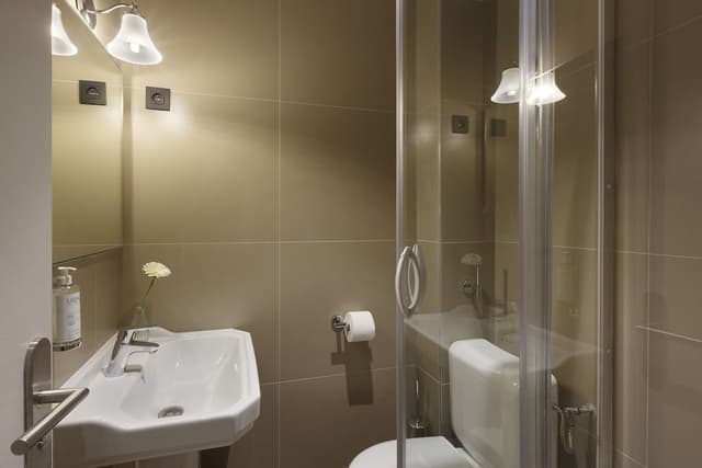 Classic Single Room