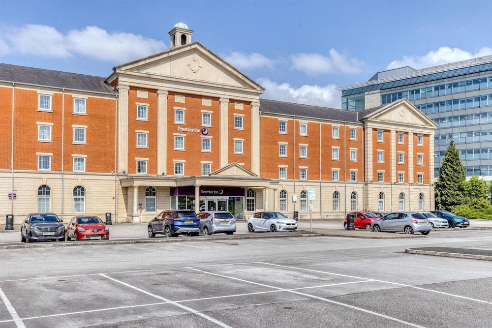Premier Inn Manchester Trafford Centre West Premier Inn Manchester Trafford Centre West