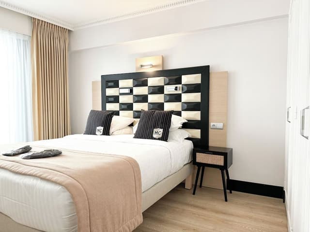Classic Room, City View