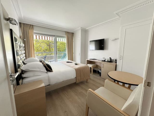 Classic Room, Balcony, Garden View