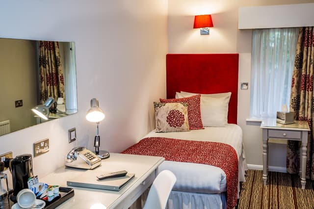 Deluxe Single Room