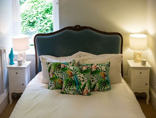 Contemporary Double (Room 4)