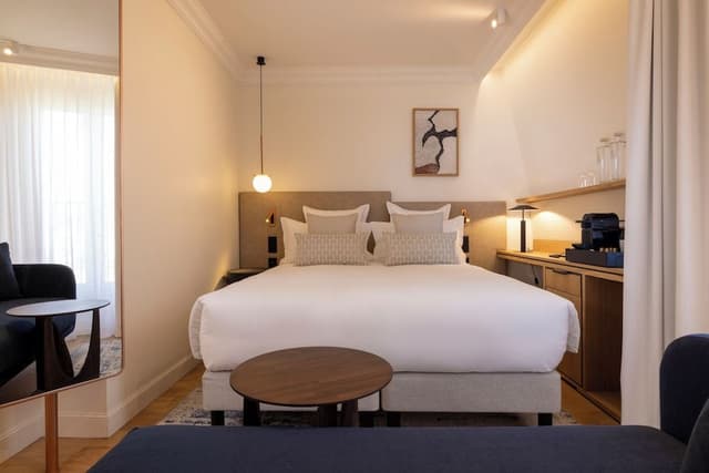 Premium Room (Jean)