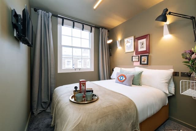 Classic Double Room