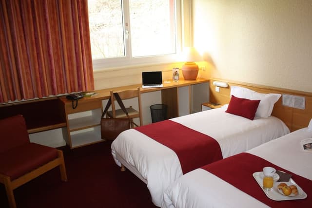 Standard Room, 2 Twin Beds