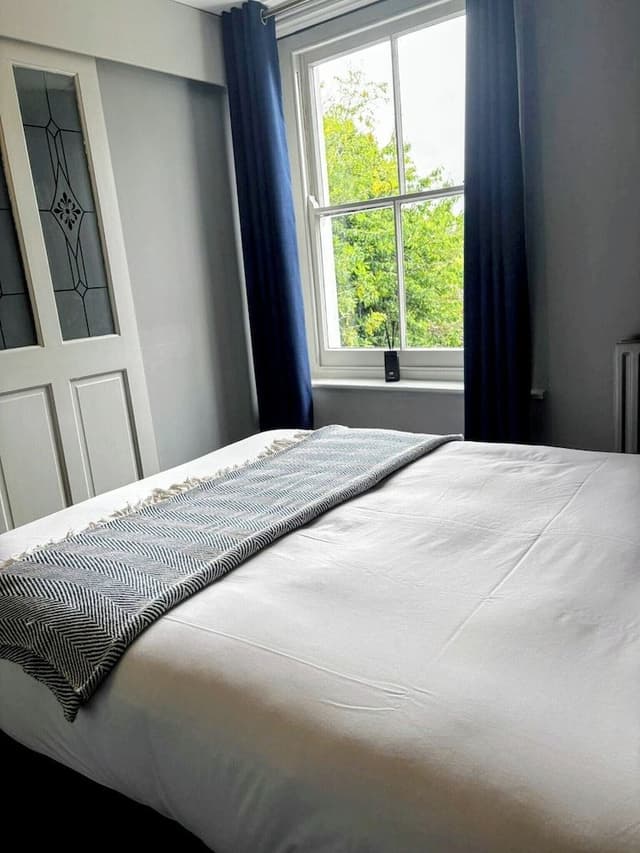 Classic Single Room