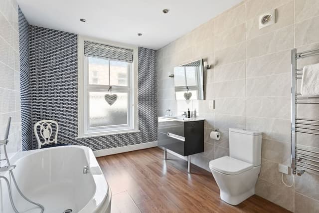 Standard Double or Twin Room (Suite)