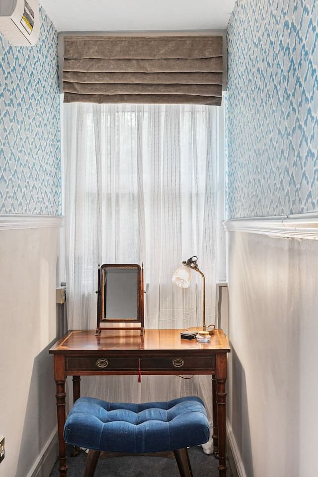 Standard Double or Twin Room (Suite)