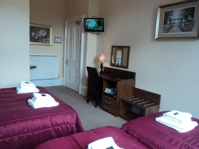 Family Room with Ensuite For 3 pax