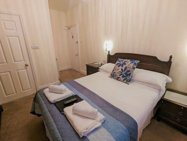 Double Room, Ensuite