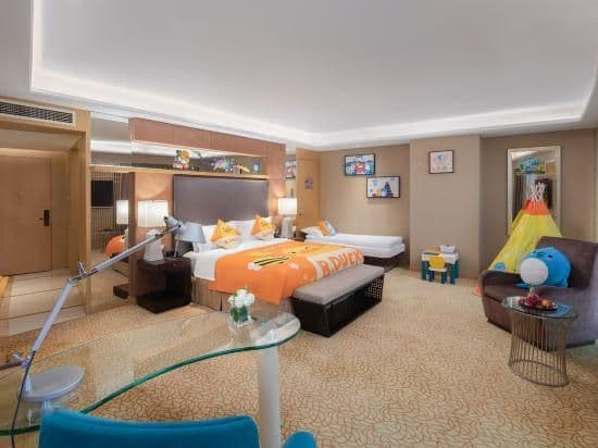 B-Duck Family Deluxe Double Bed Room