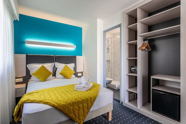 Classic Double Room