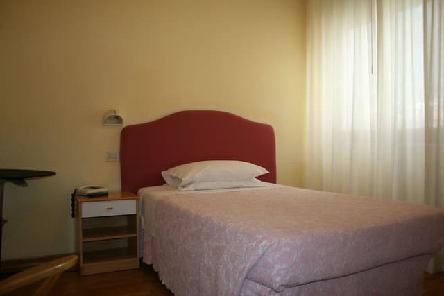 Double Room Single Use