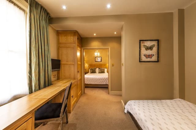 Comfort Quadruple Room