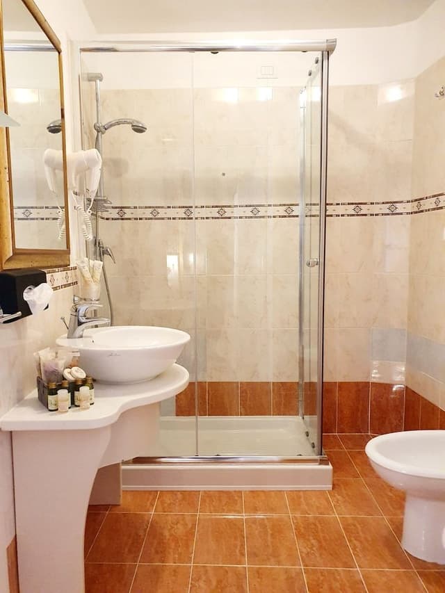 Classic Double Room, Canal View