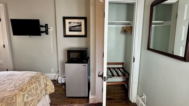 Junior Suite, City View